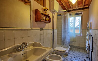 Accommodation:&nbsp;Vescovo