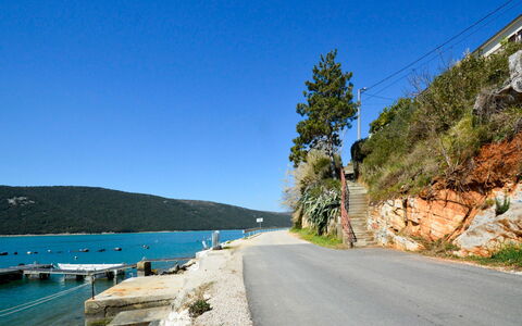 More: Sky, Plant, Water, Road Surface, Tree, Asphalt, Coastal And Oceanic Landforms, Natural Landscape, Highland, Mountain