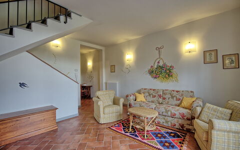 Accommodation:&nbsp;Ginestra