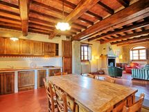 Accommodation:&nbsp;Olivo