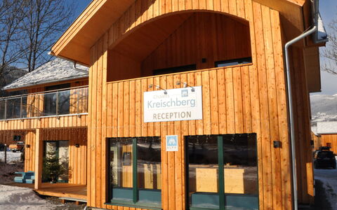 Accommodation:&nbsp;Mit 3 Schlafzimmern & Ir-Sauna 400.21