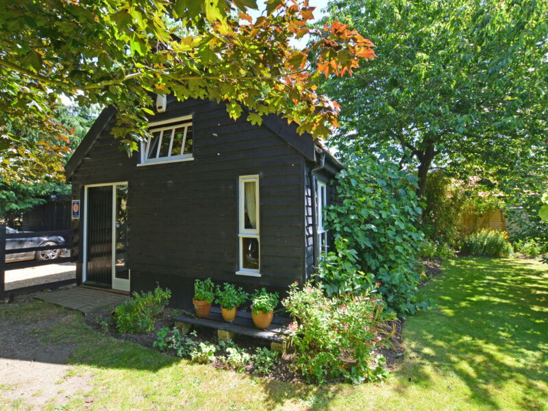 Dell Barn