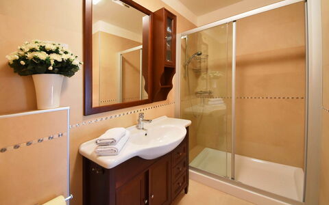 Accommodation:&nbsp;Deni 134.2