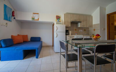Accommodation:&nbsp;Sanja 202.2