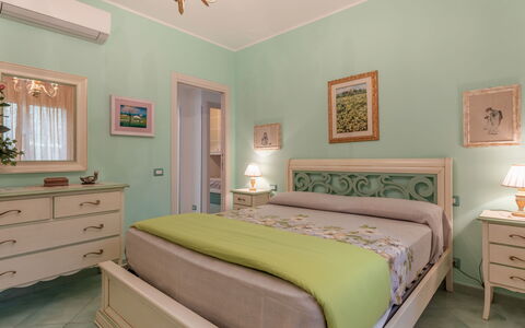 Jancaliva: Furniture, Picture Frame, Property, Cabinetry, Building, Green, Blue, Wood, Azure, Drawer