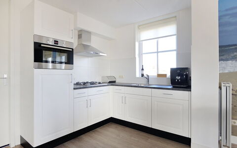 Noordwijk 810: Cabinetry, Countertop, Property, Furniture, Tap, Sink, Kitchen, Window, Wood, Kitchen Sink