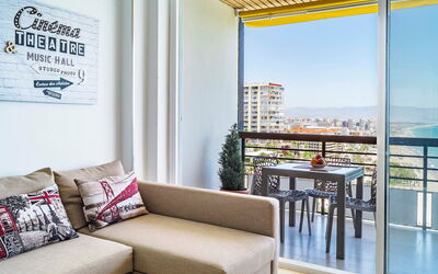 Accommodation:&nbsp;Castillo de Santa Clara 182.2