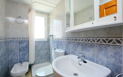 Accommodation:&nbsp;Gemelos 700.3