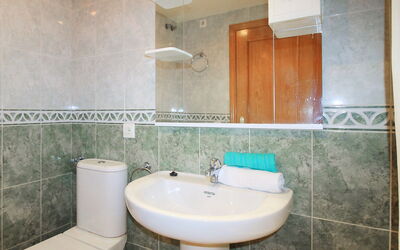 Accommodation:&nbsp;Los Gemelos 700.2