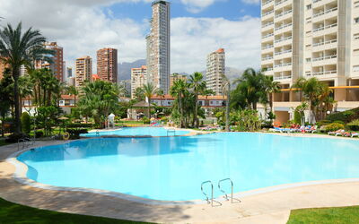 Accommodation:&nbsp;Gemelos 700.3