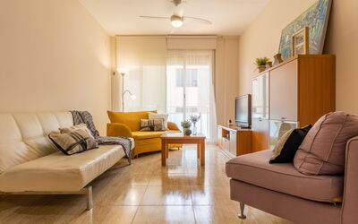 Port Flamingo 383.6: Couch, Table, Furniture, Comfort, Picture Frame, Wood, Lighting, Studio Couch, Living Room, Building