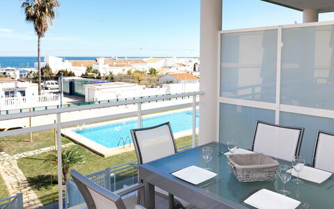 Dénia 766: Property, Building, Apartment, House, Room, Real Estate, Interior Design, Furniture, Resort, Architecture