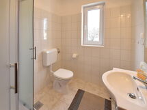 Accommodation:&nbsp;Natali 105.4