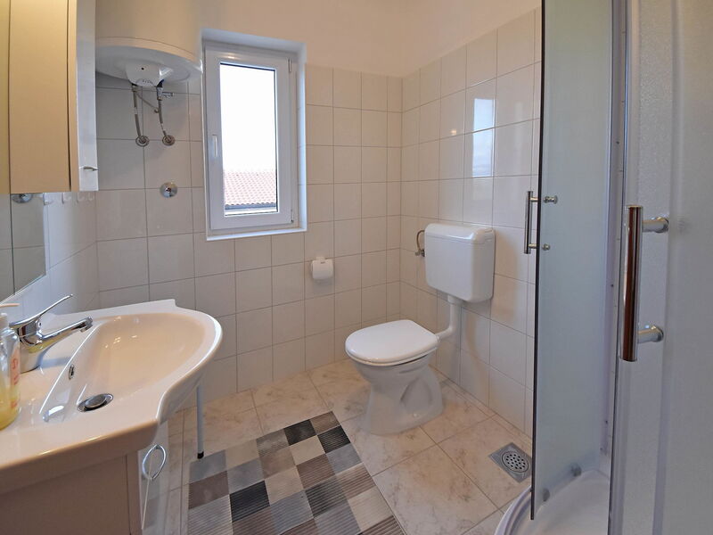 Accommodation:&nbsp;Natali 105.5