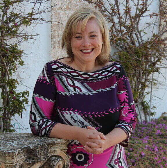 Kathy McCabe Juez de la Competición de historias  